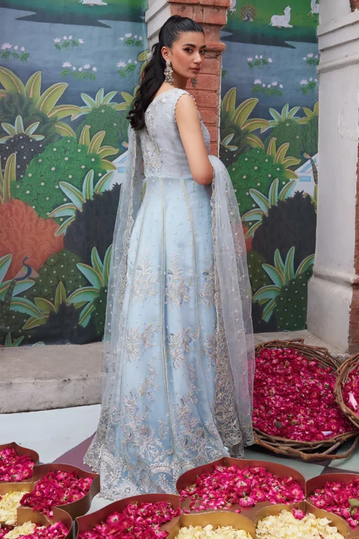 TANIA - Image 4