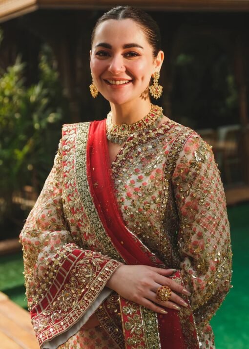 Saira Shakira Isla - Image 4