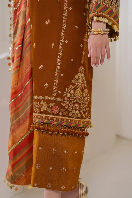 EMBROIDERED VELVET UF-761 - Image 10