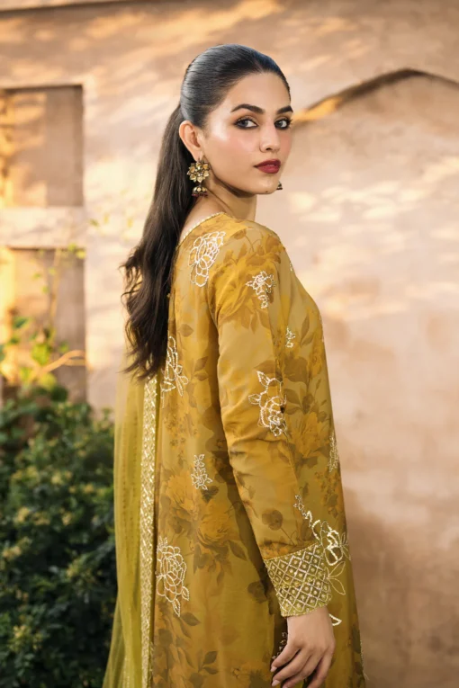 UE-332 Embroidered Chiffon - Image 3