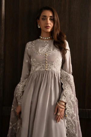 Alternative view of LADY AIK '25 - VOL. 1 - LOOK 07