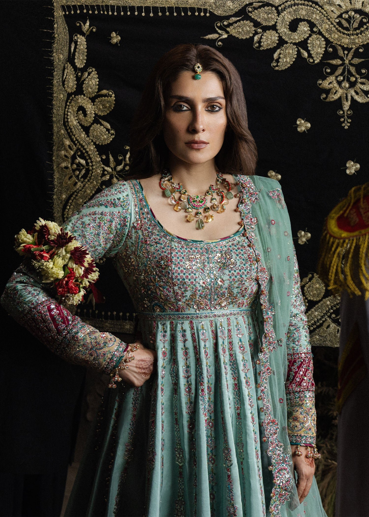 HR - ZEENAT - Image 2