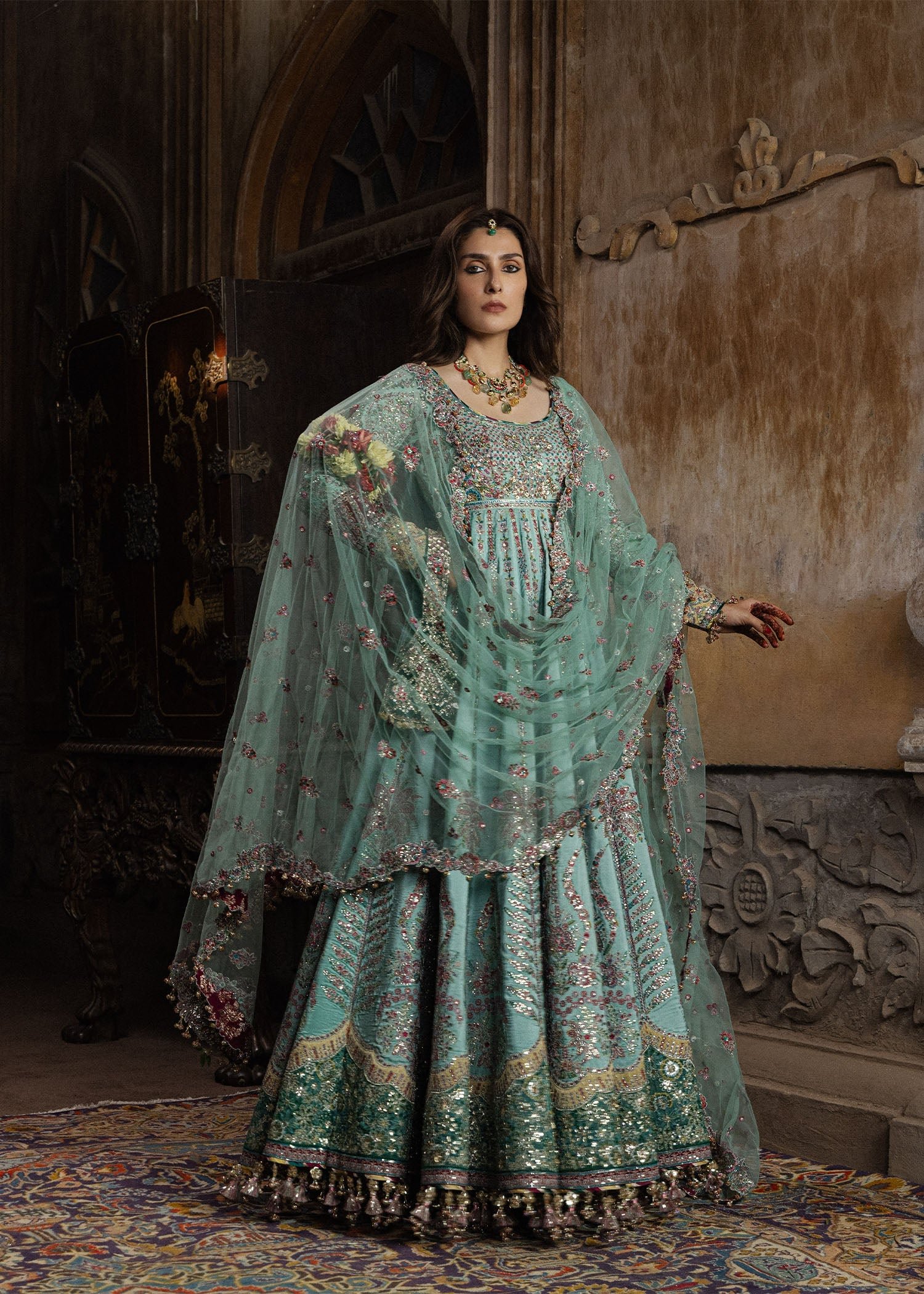 HR - ZEENAT